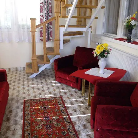 Ferienhaus In 20247 Badacsonytomaj